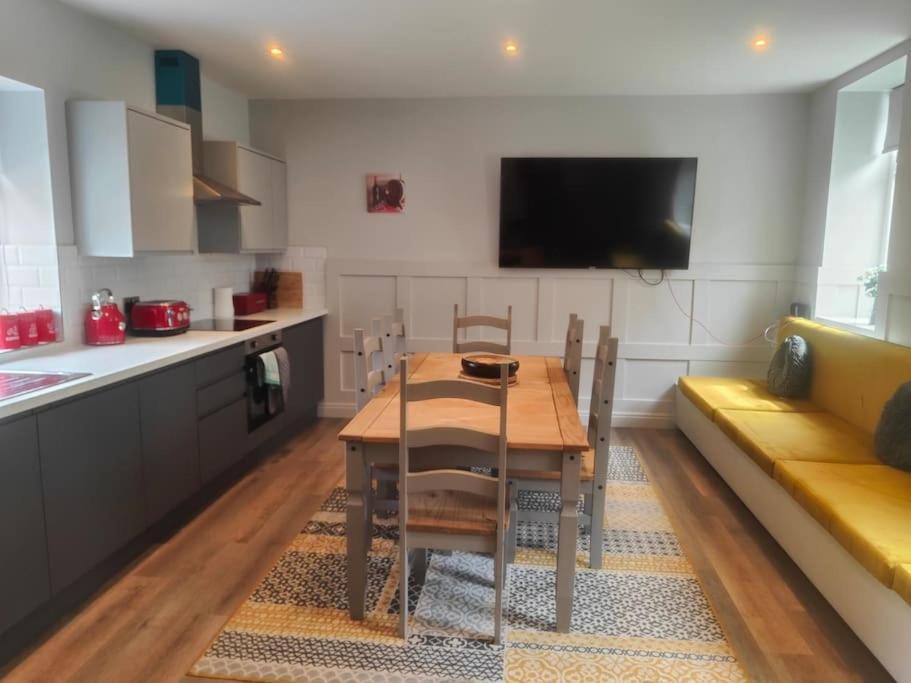 Chelsea 2 Bedroom Promenade Apartment Blackpool Exteriör bild